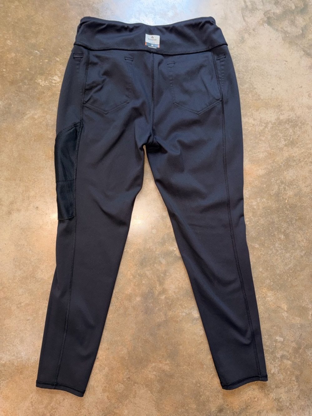 Ridgecut - Black High-Waist Active Leggings with Side Pocket - Size M - Picture 9 of 13